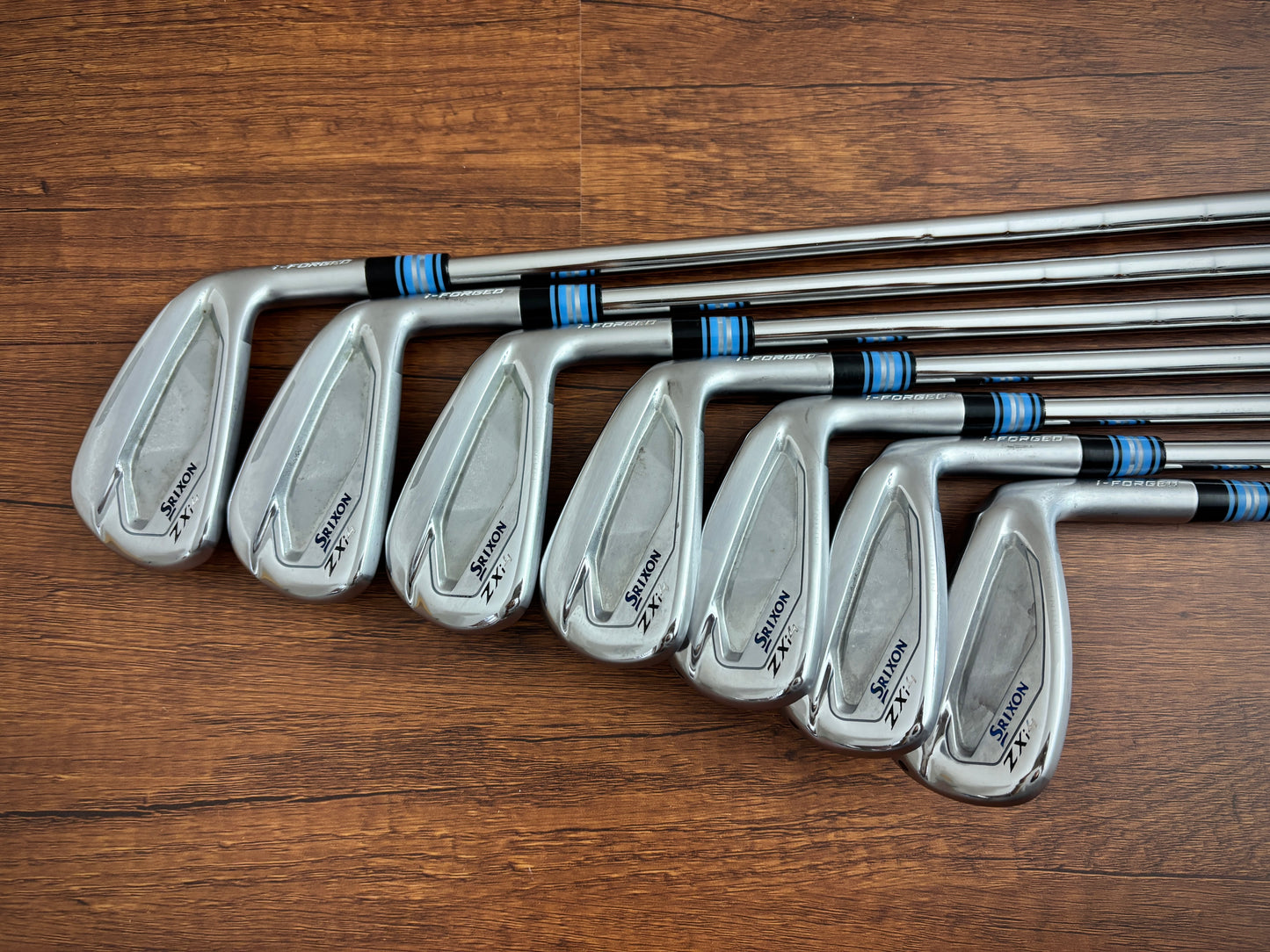 Srixon ZXi4 Iron Set 5-AW / KBS Tour 120 Stiff