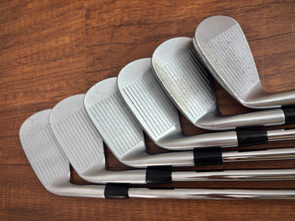 Taylormade P7MC Iron Set 4-9 / Dynamic Gold Tour Issue X100 X-Stiff