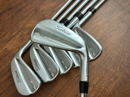 Titleist T150 ‘23 Iron Set 6-GW / True Temper AMT Stiff