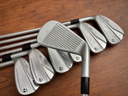 (Left-handed) +1" Taylormade P790 '21 Iron Set 4-PW / Project X LZ 6.0 Stiff