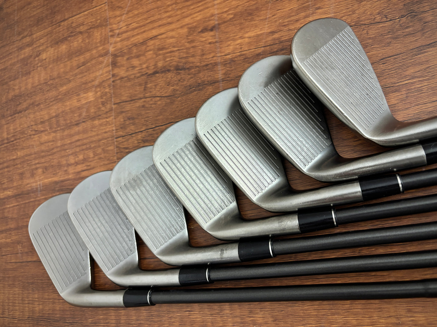 Srixon ZXi7 Limited Edition Black Chrome Iron Set 4-PW / Dynamic Gold S400 Stiff