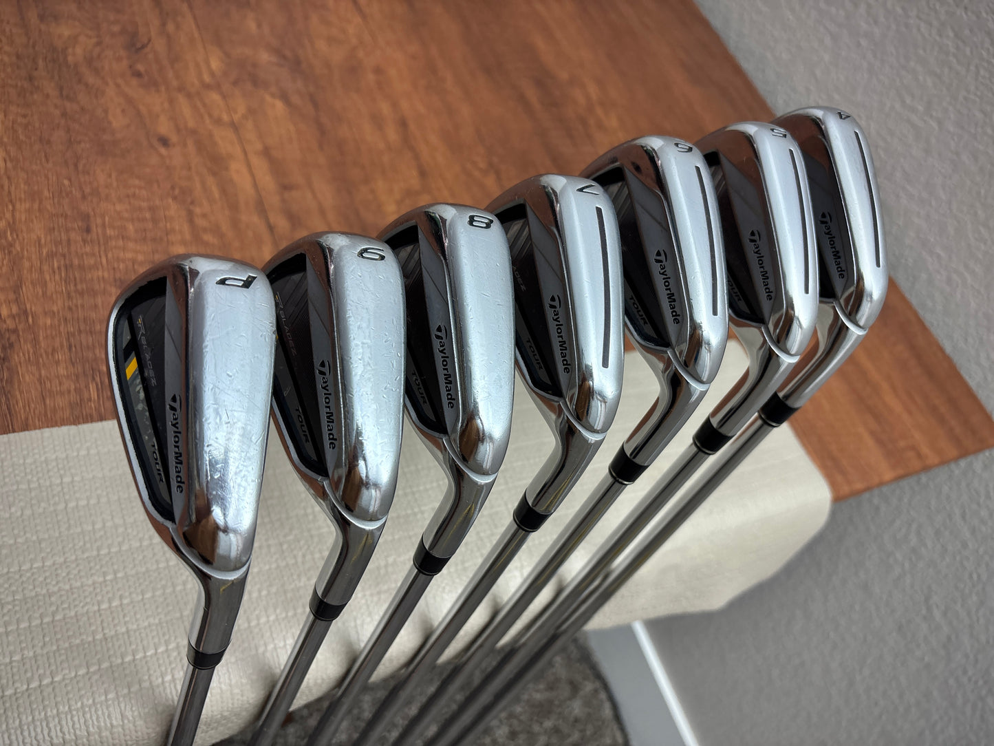 Taylormade Rocketbladez Iron Set 4-PW / KBS Tour Stiff