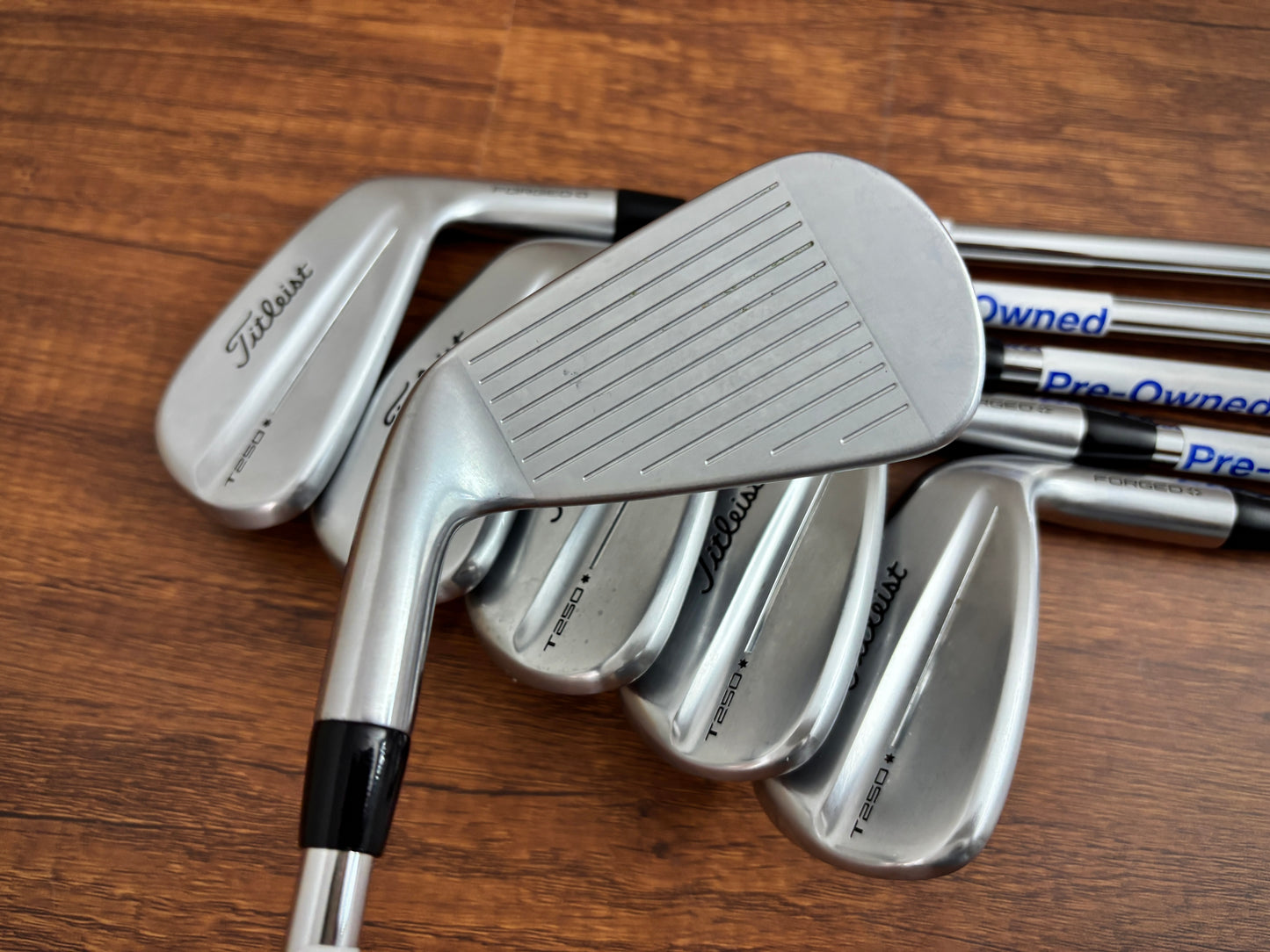 Titleist T250* '25 Iron Set 5-PW / Dynamic Gold R300 Regular Flex