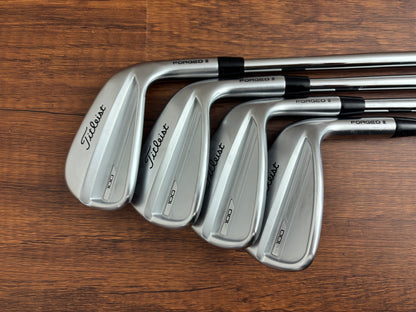 Titleist T100 ‘23 Iron Set 7-PW / Dynamic Gold S300 Stiff