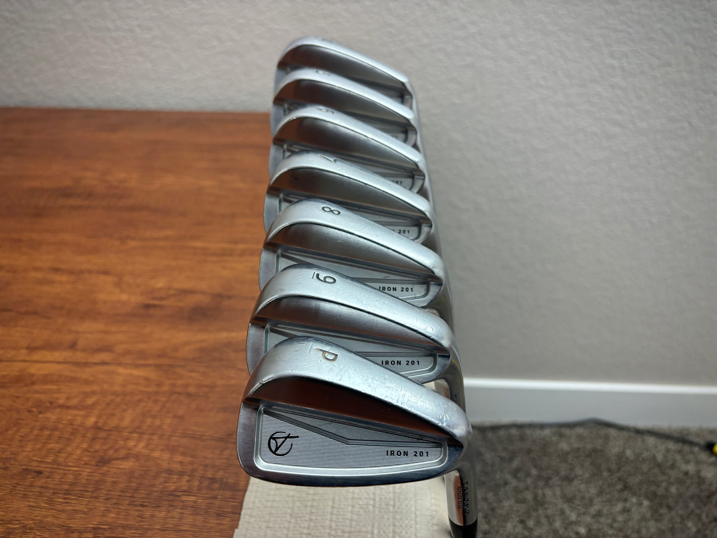 Takomo 201 Iron Set 4-PW / KBS Tour 120 Stiff