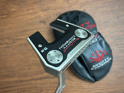 Titleist Scotty Cameron 2026 Phantom 5.5 Putter 34" + headcover
