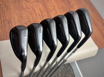 Mizuno JPX 925 Forged Black Iron Set 6-GW / KBS Tour C-Taper 130 X-Stiff