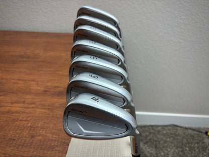 (+1") Ping i230 Iron Set 4-PW / Project X LS 6.0 Stiff