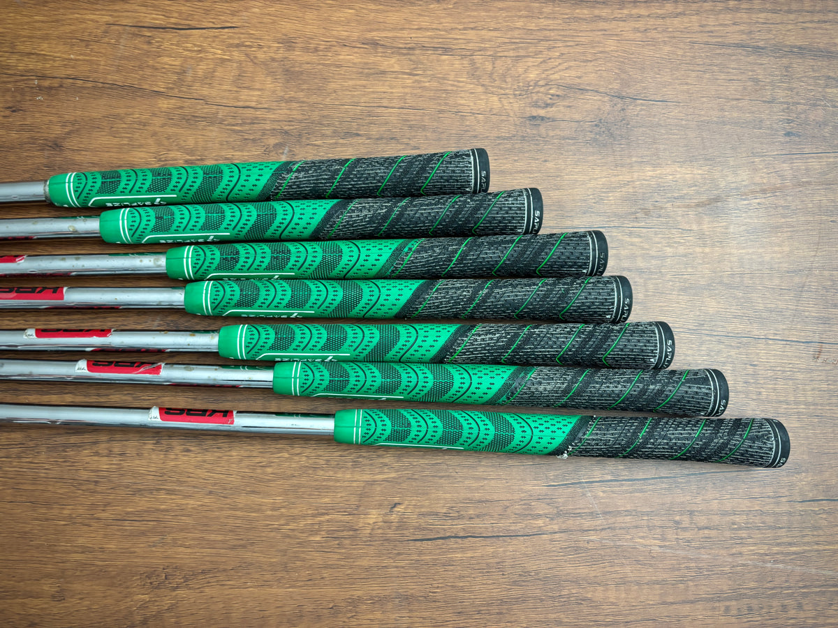 Cobra King Tour '23 Iron Set 5-GW / KBS $-Taper 120 Stiff