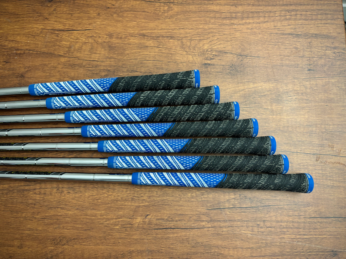 Callaway Elyte HL Iron Set 4-PW / Dynamic Gold R300 Regular Flex