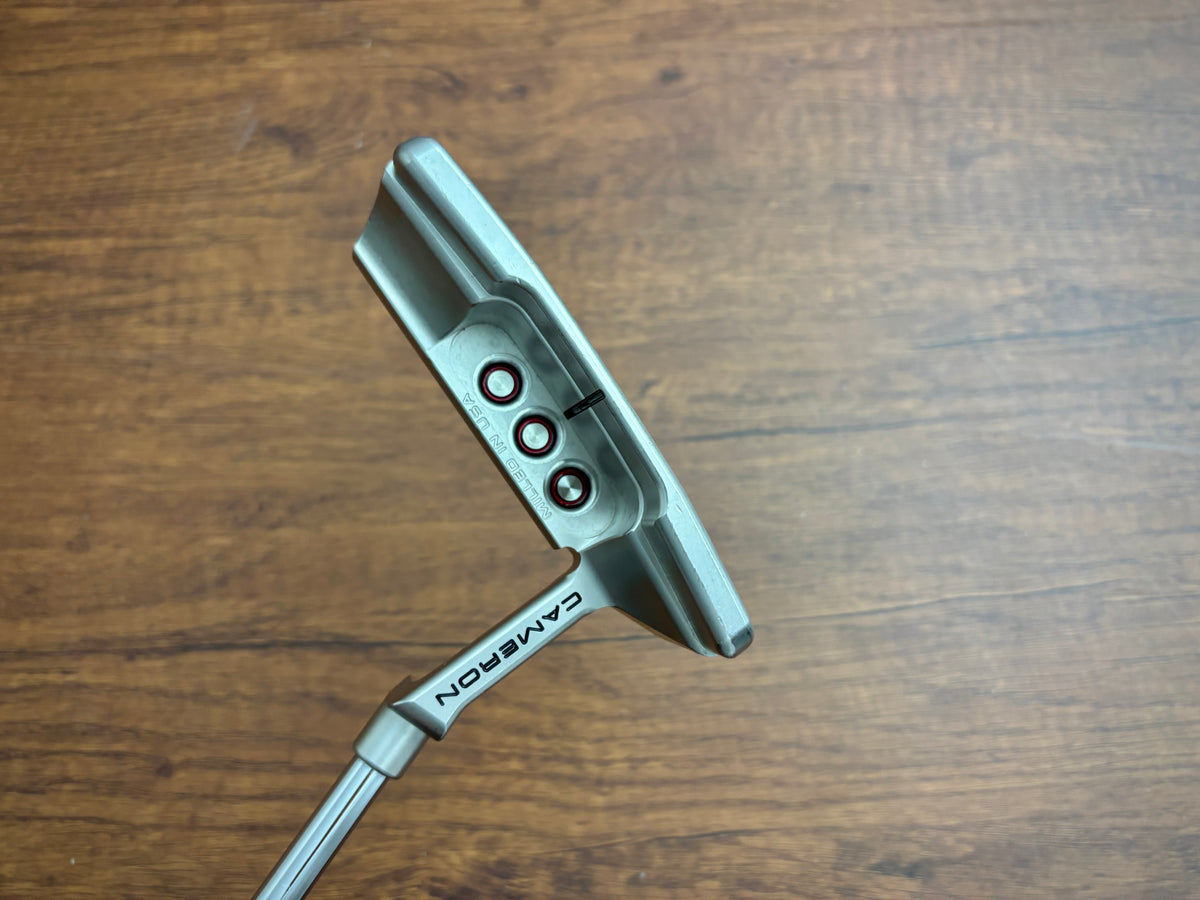 Titleist Scotty Cameron 1/500 Special Select Squareback 2 Putter 34"