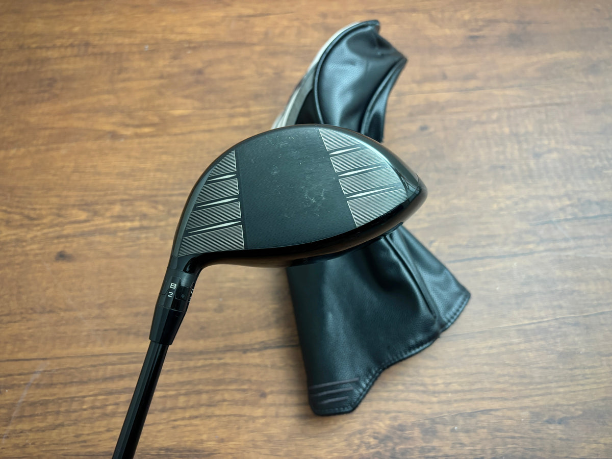 Titleist TSR2 Driver 10* + headcover / Stiff