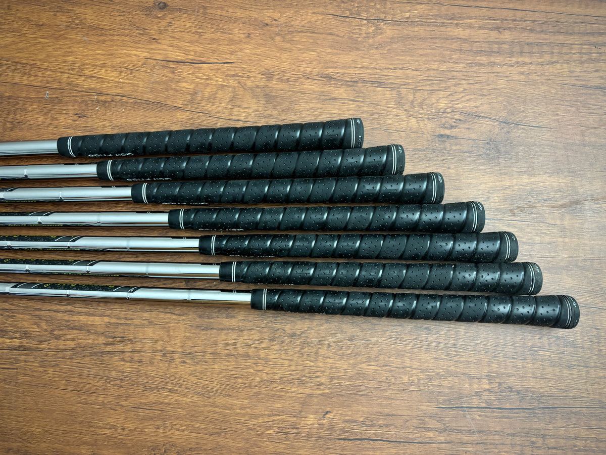 Titleist T200 ‘23 Iron Set 4-PW / Dynamic Gold S300 Stiff